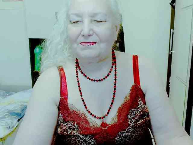 Model: GrannyWants