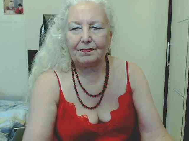 Model: GrannyWants
