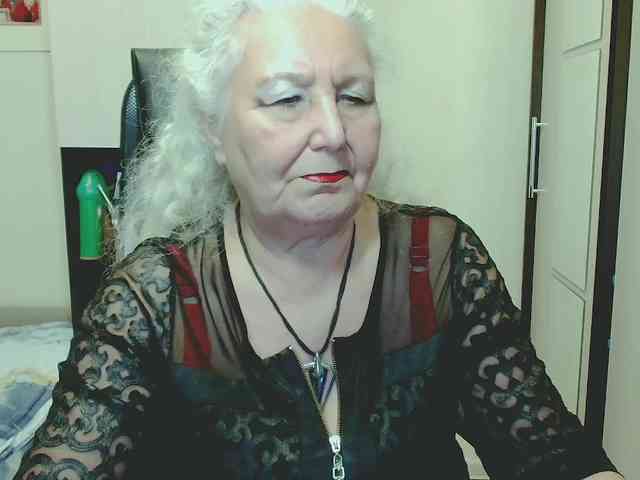 Model: GrannyWants