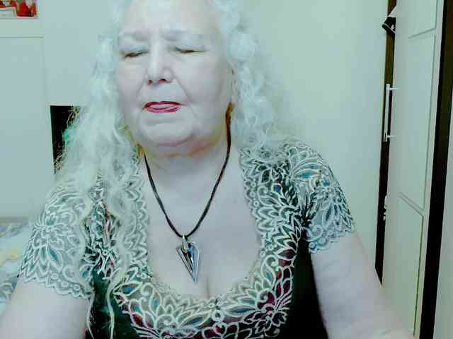GrannyWants webcam