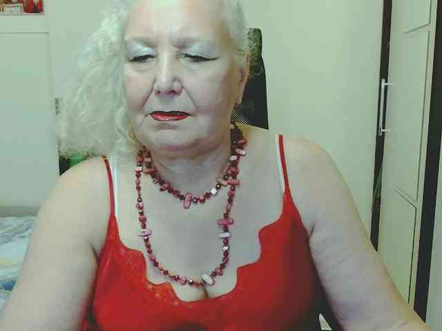 GrannyWants webcam