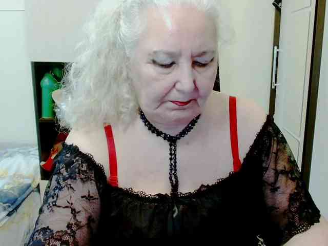 grannywants Live Webcam on BongaCams