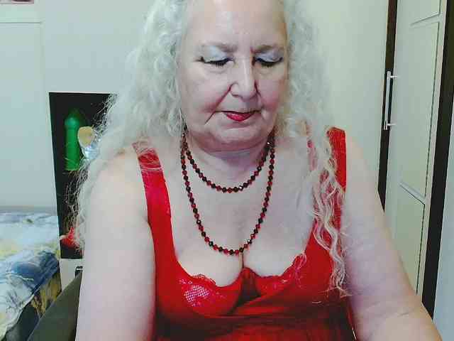 GrannyWants webcam