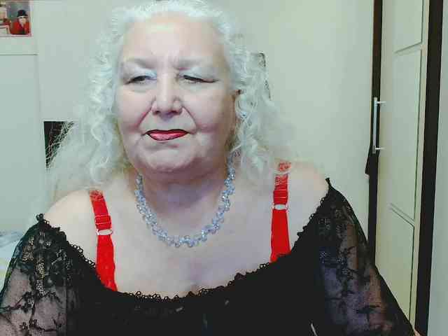 GrannyWants webcam