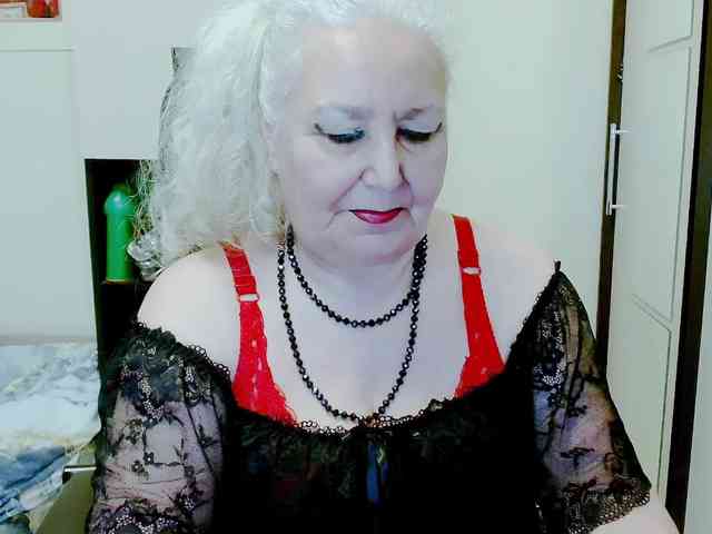 GrannyWants webcam