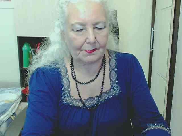 Model: GrannyWants