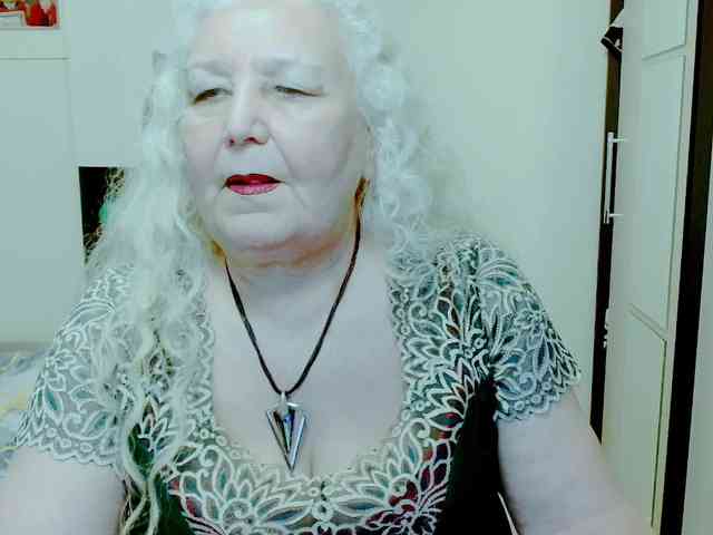 GrannyWants webcam
