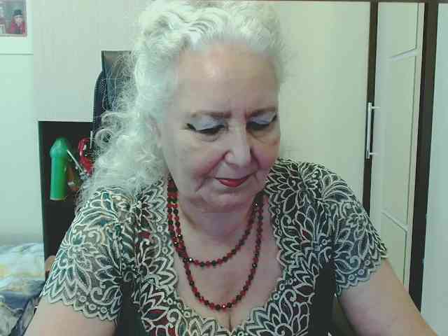 GrannyWants webcam