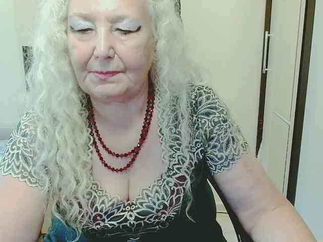 GrannyWants webcam