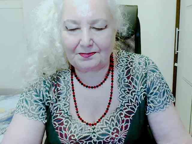 GrannyWants webcam