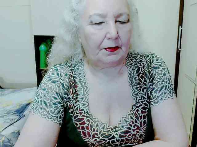 GrannyWants webcam