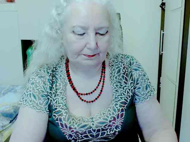 GrannyWants webcam