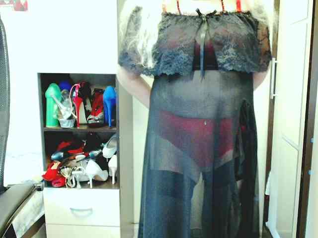 Model: GrannyWants
