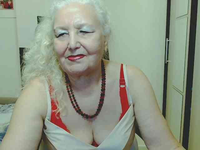 GrannyWants webcam