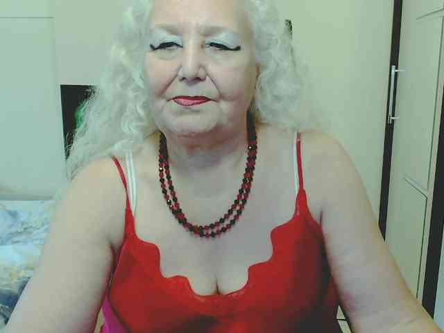 Model: GrannyWants