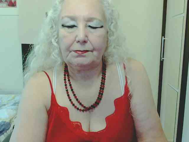 GrannyWants webcam