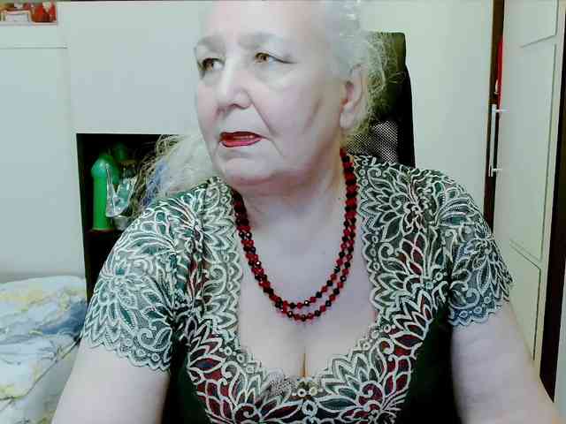 GrannyWants webcam