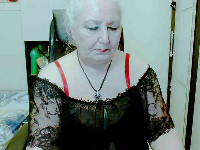 GrannyWants webcam