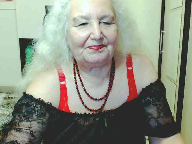 Model: GrannyWants