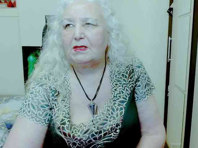 GrannyWants webcam