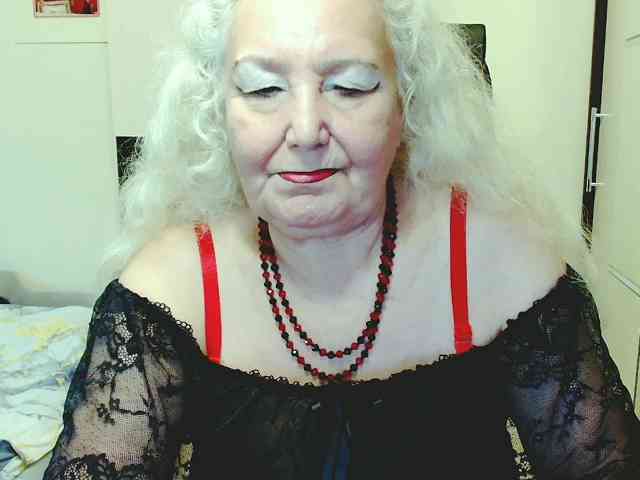 Model: GrannyWants