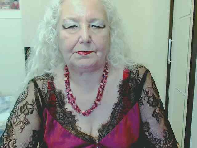 GrannyWants webcam