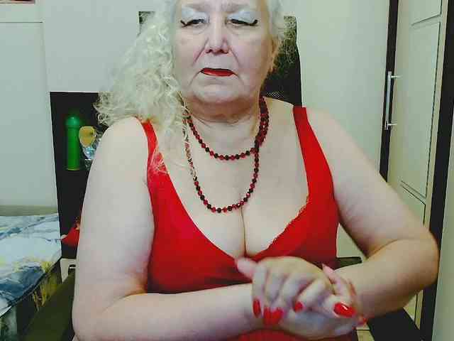 Model: GrannyWants