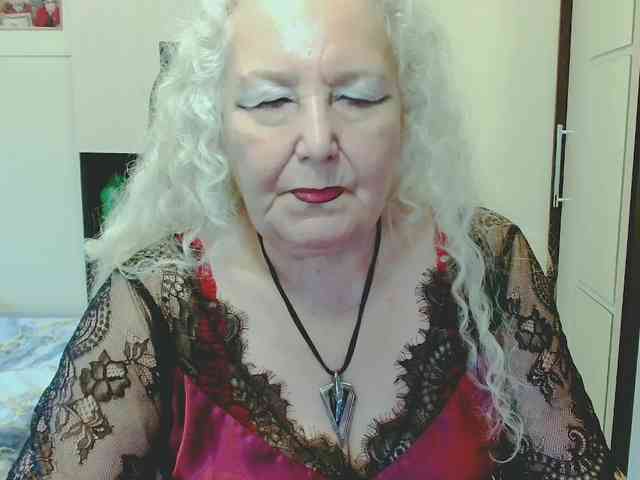 GrannyWants webcam