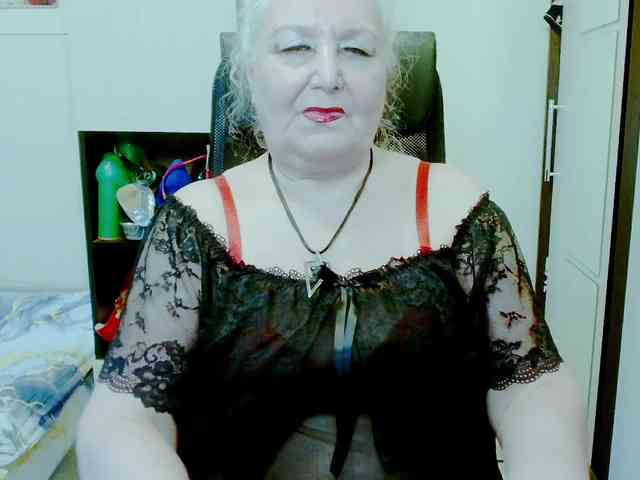 GrannyWants webcam