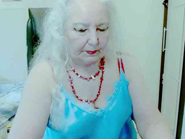 GrannyWants webcam
