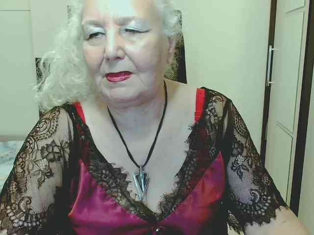 GrannyWants webcam
