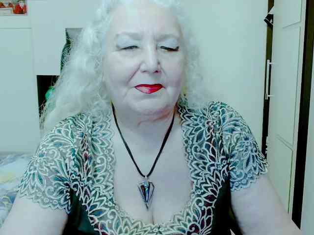 GrannyWants webcam