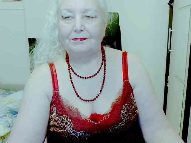 GrannyWants webcam