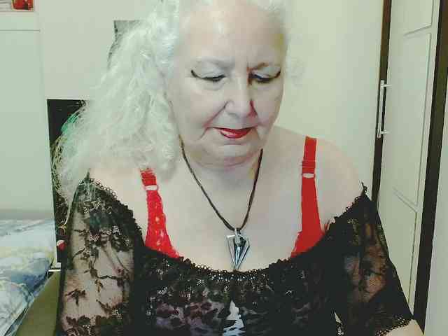 GrannyWants webcam