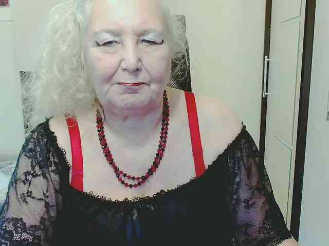 Model: GrannyWants
