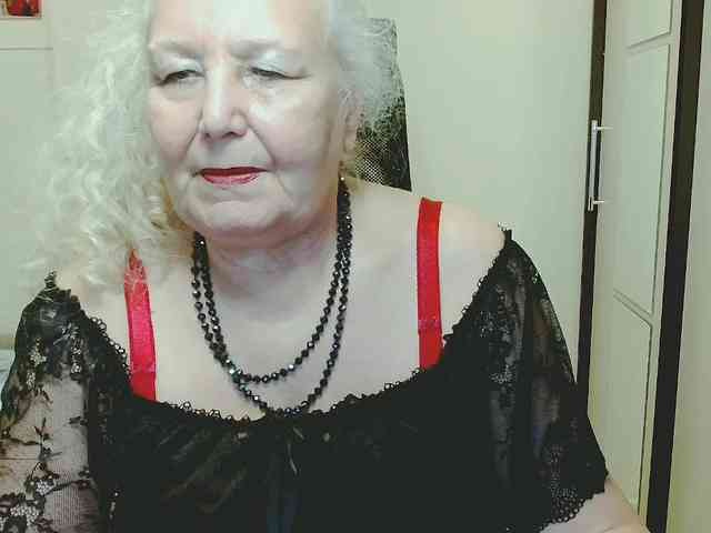 Model: GrannyWants