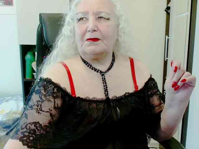 grannywants Live Webcam on BongaCams