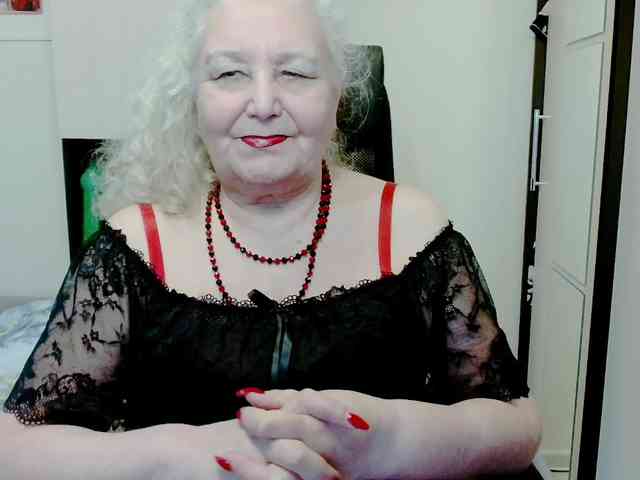 GrannyWants webcam