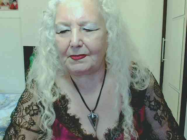 GrannyWants webcam