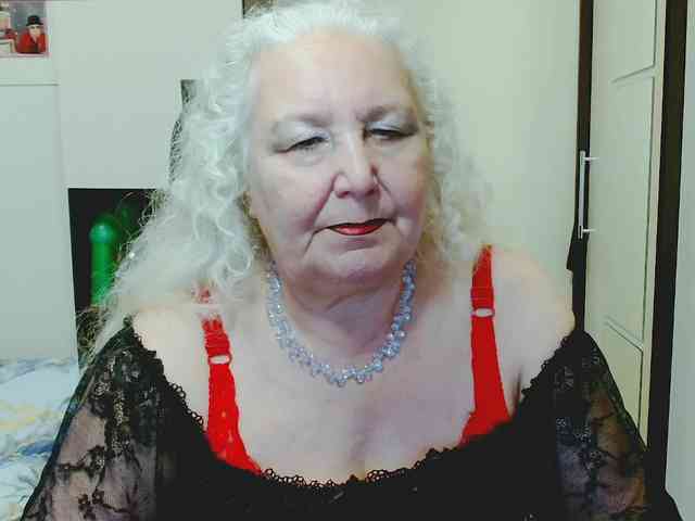 GrannyWants webcam