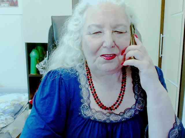 GrannyWants webcam