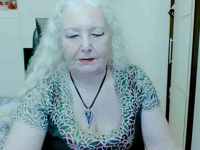 GrannyWants webcam