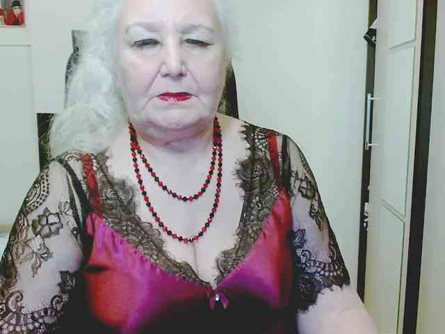 GrannyWants webcam