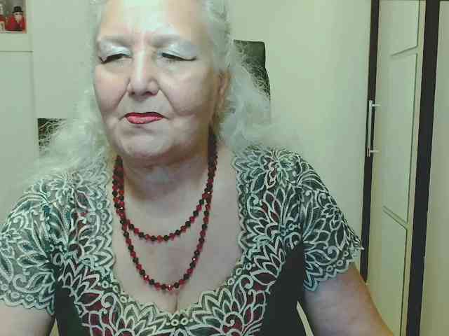 GrannyWants webcam