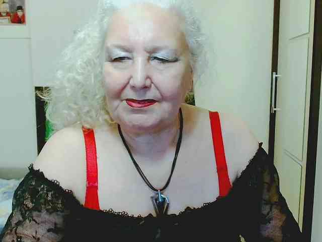 Model: GrannyWants