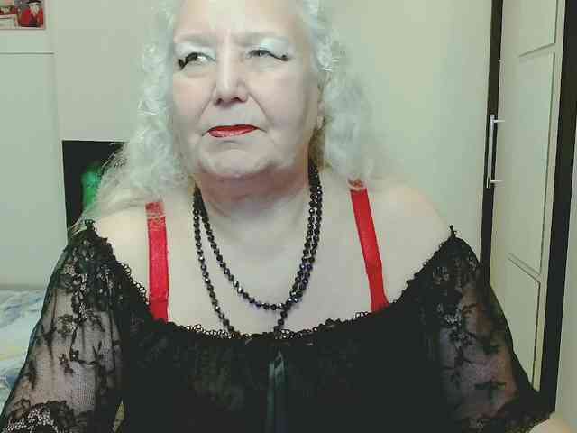 Model: GrannyWants