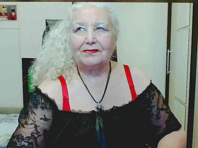 Model: GrannyWants