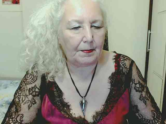 GrannyWants webcam