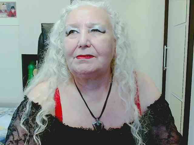 Model: GrannyWants