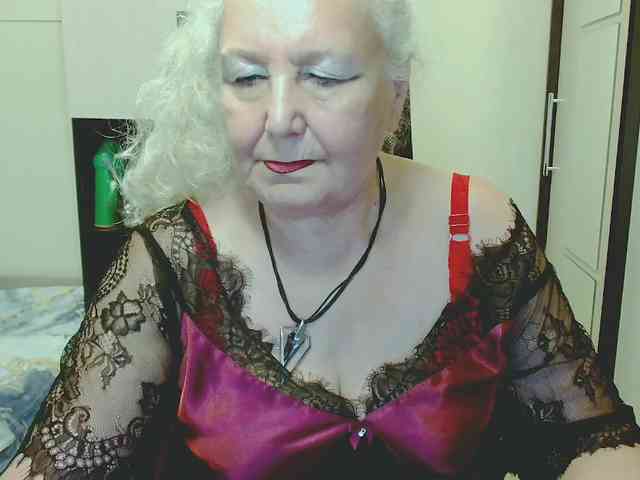 GrannyWants webcam